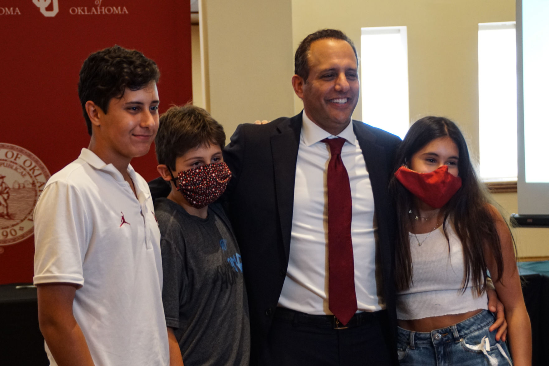 Joseph Harroz and children